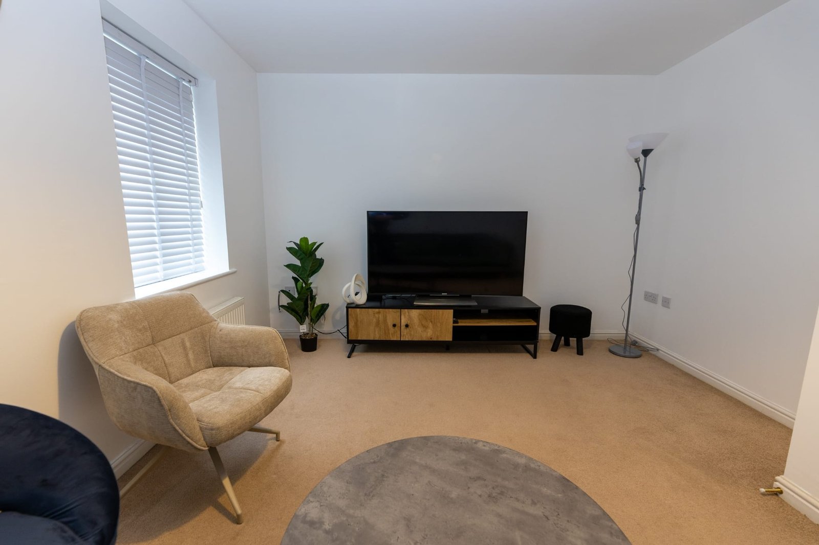 livingroom_2048x1365